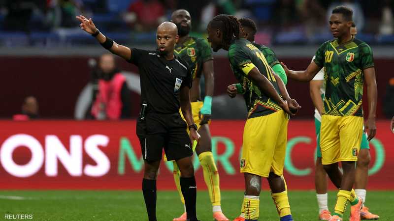 أقصي منتخب مالي من الدور ربع النهائي على يد السنغال