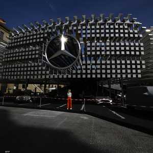 مبيعات مرسيدس