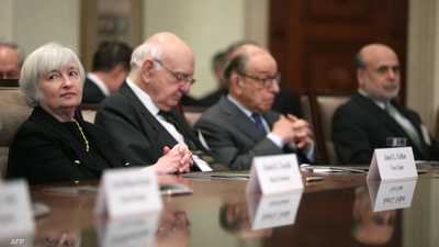 رؤساء سابقون للفيدرالي ينتقدون التحقيق الجنائي ضد باول