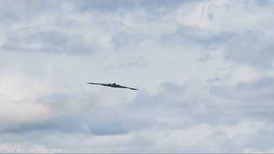 مقاتلات أميركية تحلق قرب الأجواء الإيرانية وجاهزية إسرائيلية