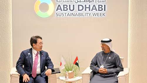 الإمارات واليابان