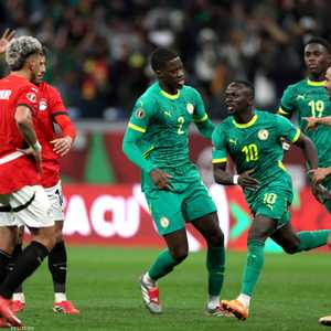 فرحة لاعبي السنغال بهدف ماني