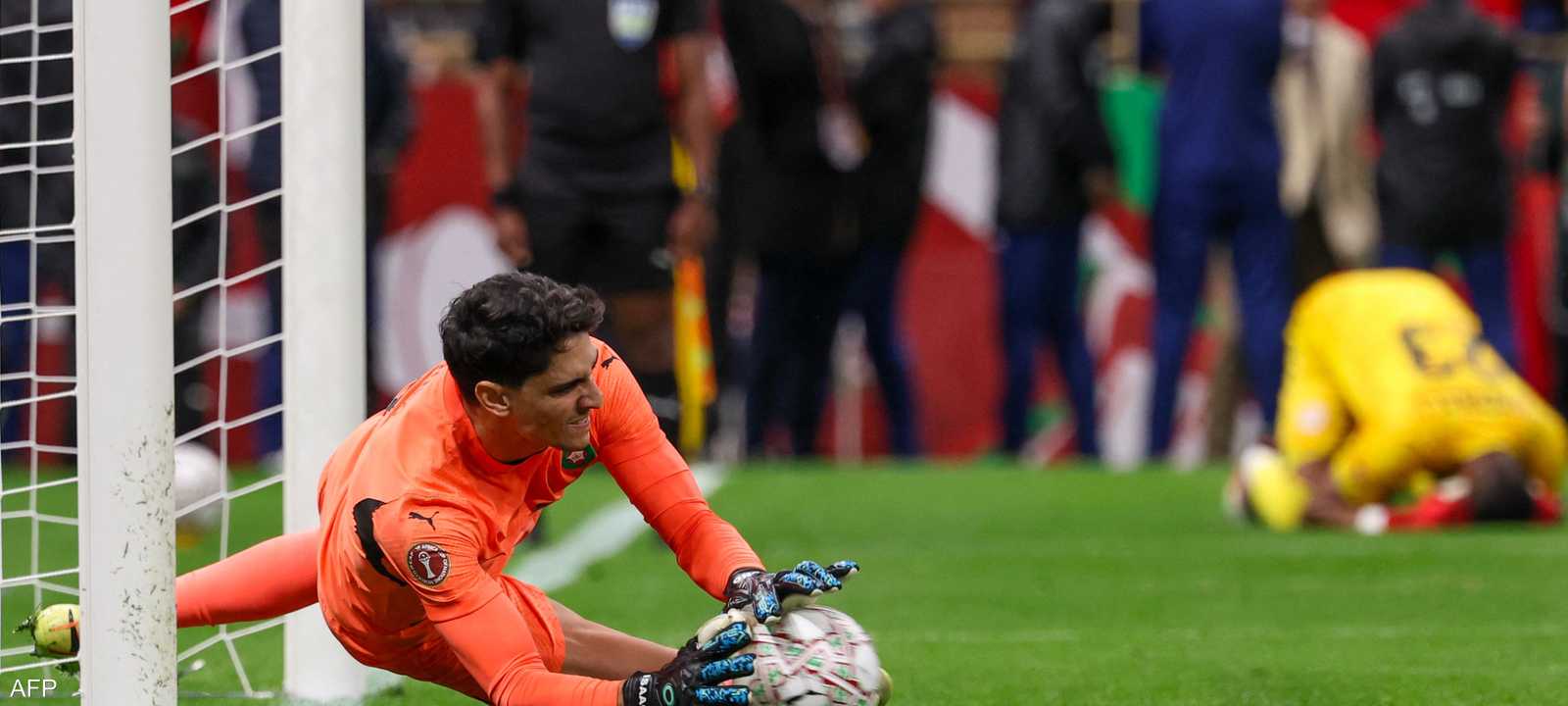 ياسين بونو حارس المغرب