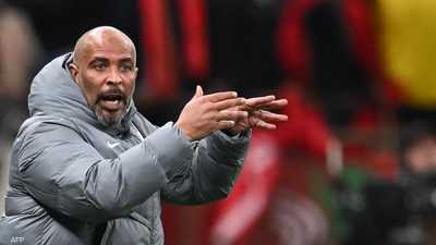 مدرب نيجيريا: أشعر بخيبة أمل.. وهذه أسباب الخسارة