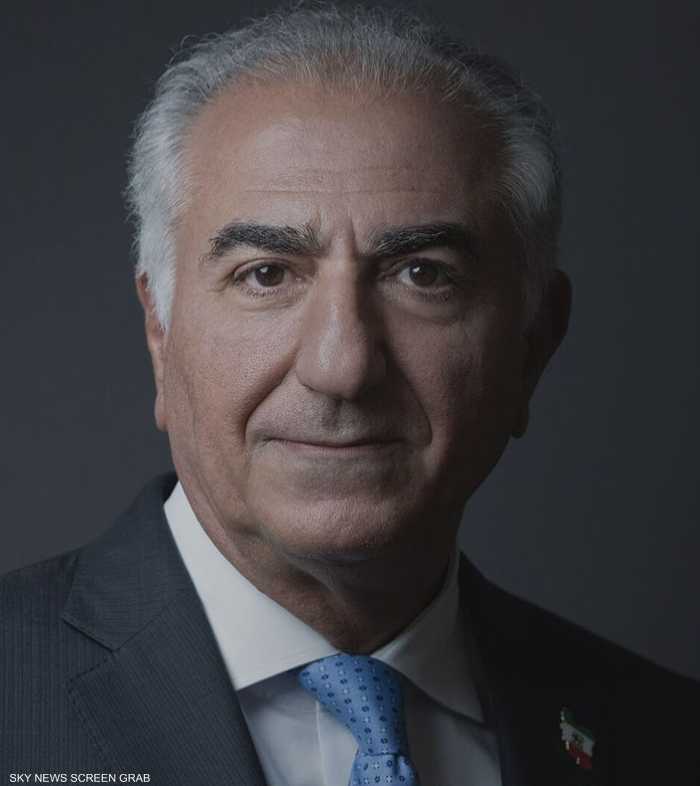 رضا بهلوي.. نجل آخر "شاه" لإيران
