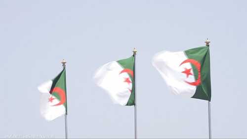 الجزائر.. تدابير جديدة لتسوية ملف المعارضين في الخارج