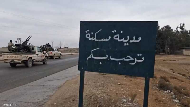 فوات من الجيش السوري تدخل مدينة مسكنة