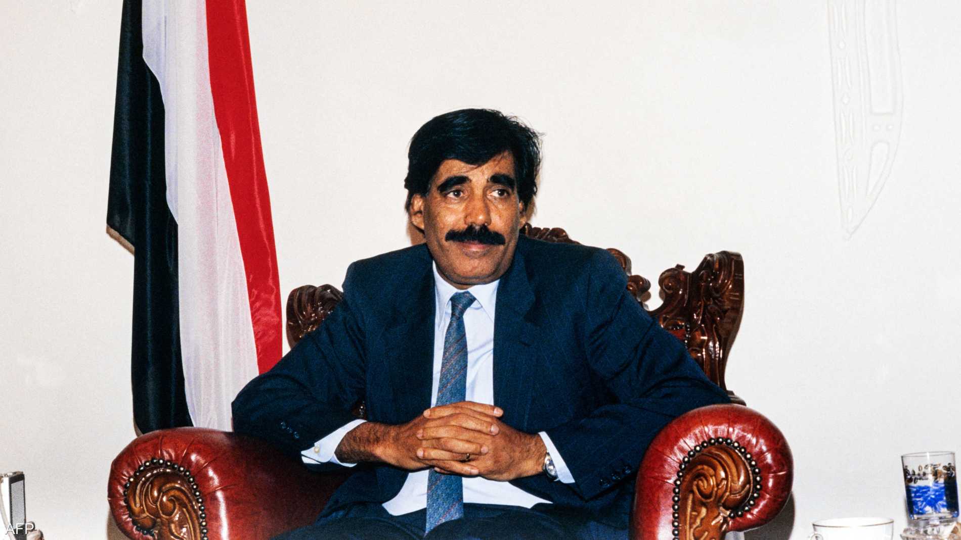 علي سالم البيض.. رحيل رمز اليمن الجنوبي في ذروة الحراك 