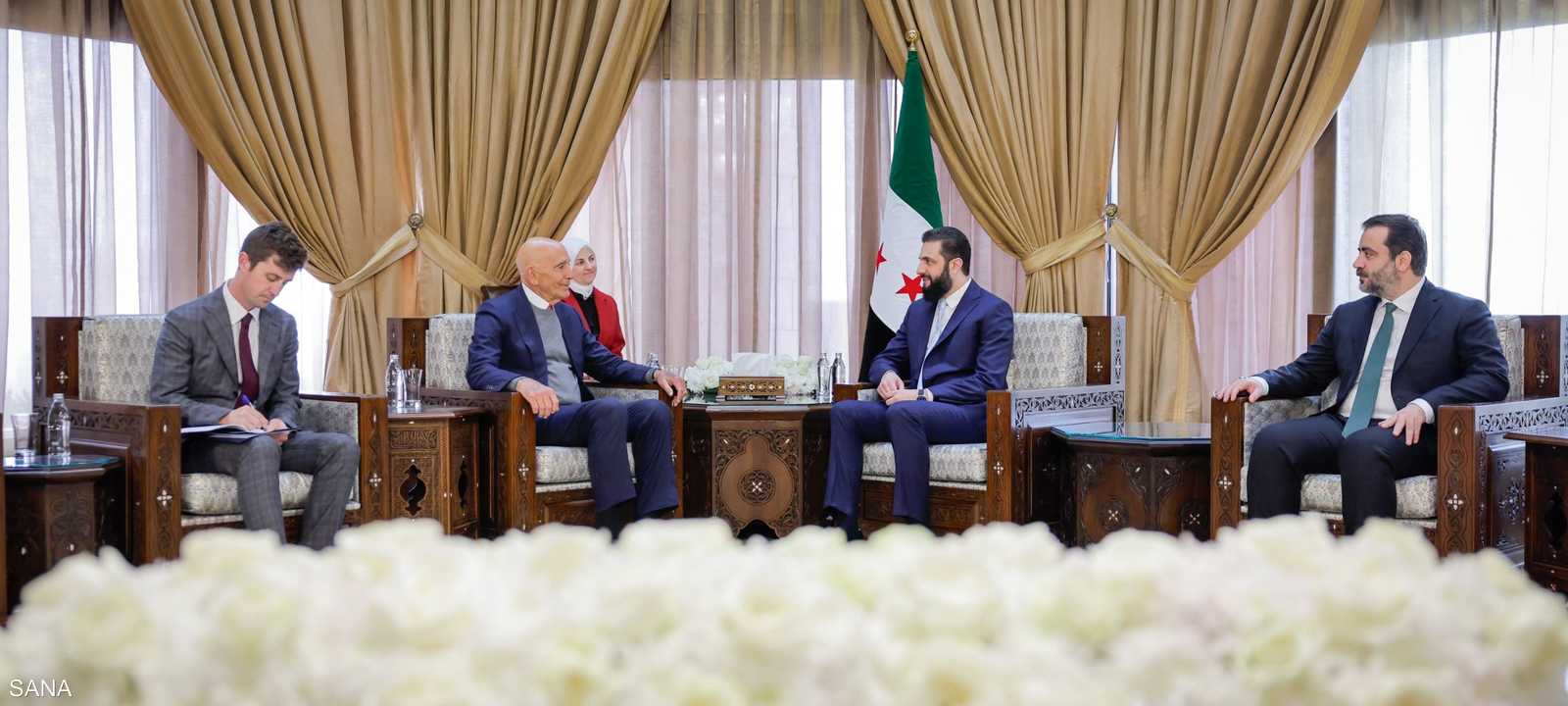 جانب من لقاء المبعوث الأميركي والرئيس السوري