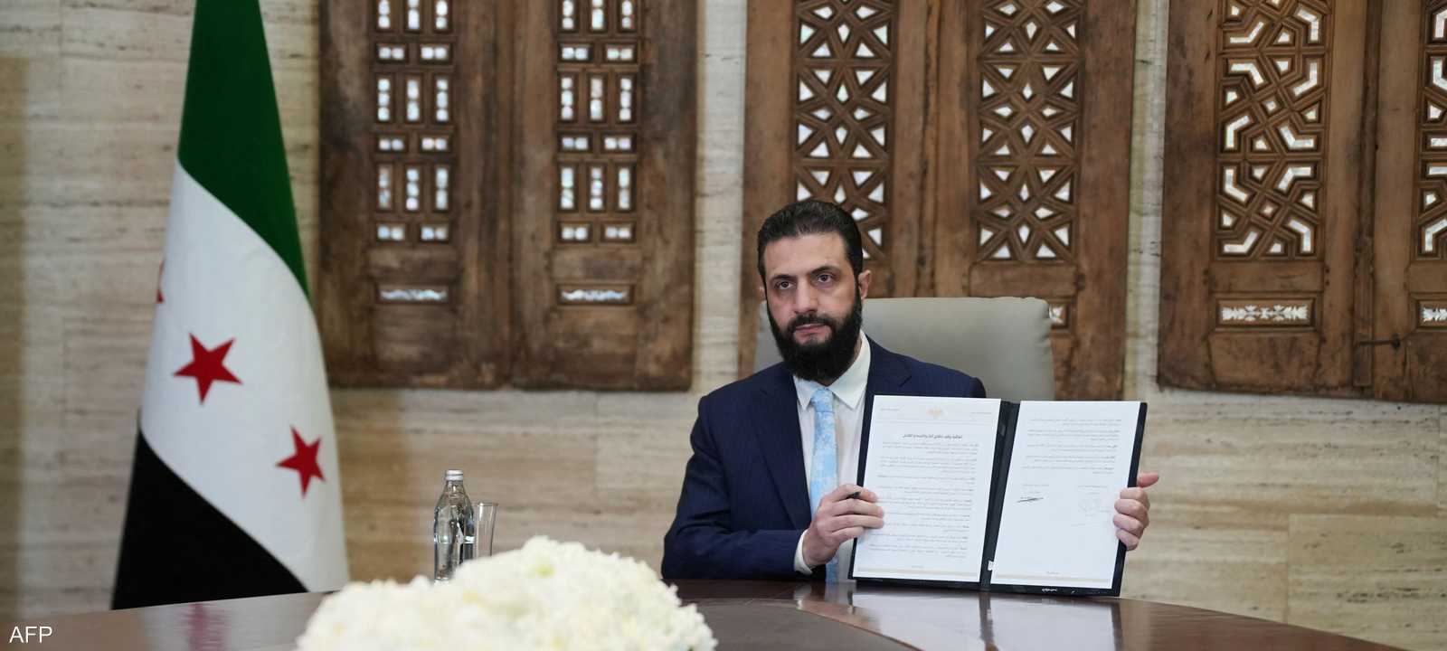 الرئيس السوري وقع اتفاق وقف إطلاق النار مع "قسد"