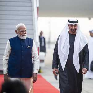 رئيس دولة الإمارات يصل الهند في زيارة عمل