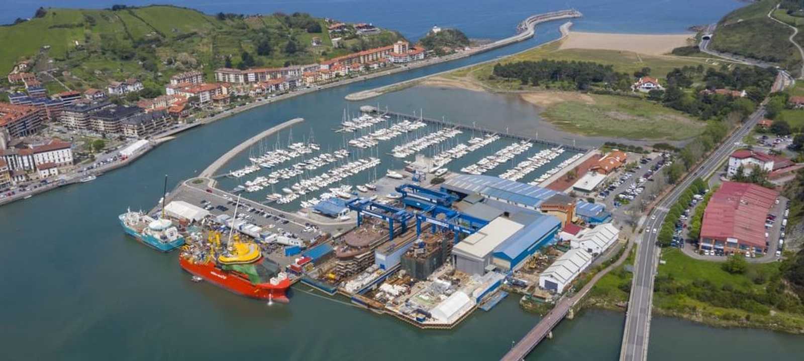 موانئ أبوظبي