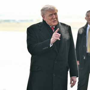 أعلن ترامب أنه سينظم اجتماعا حول غرينلاند