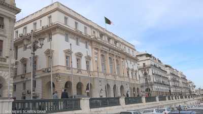 الجزائر.. تحفظ برلماني يعرقل قانون تجريم الاستعمار