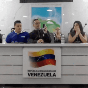 ضم الاجتماع الرئيسة المؤقتة لفنزويلا مع مسؤولين