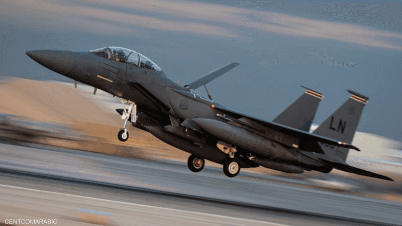 طائرة مقاتلة من طراز إف-15 إي سترايك إيغل