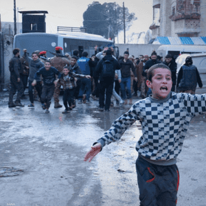 صورة أطفال محررين من سجن الأقطان