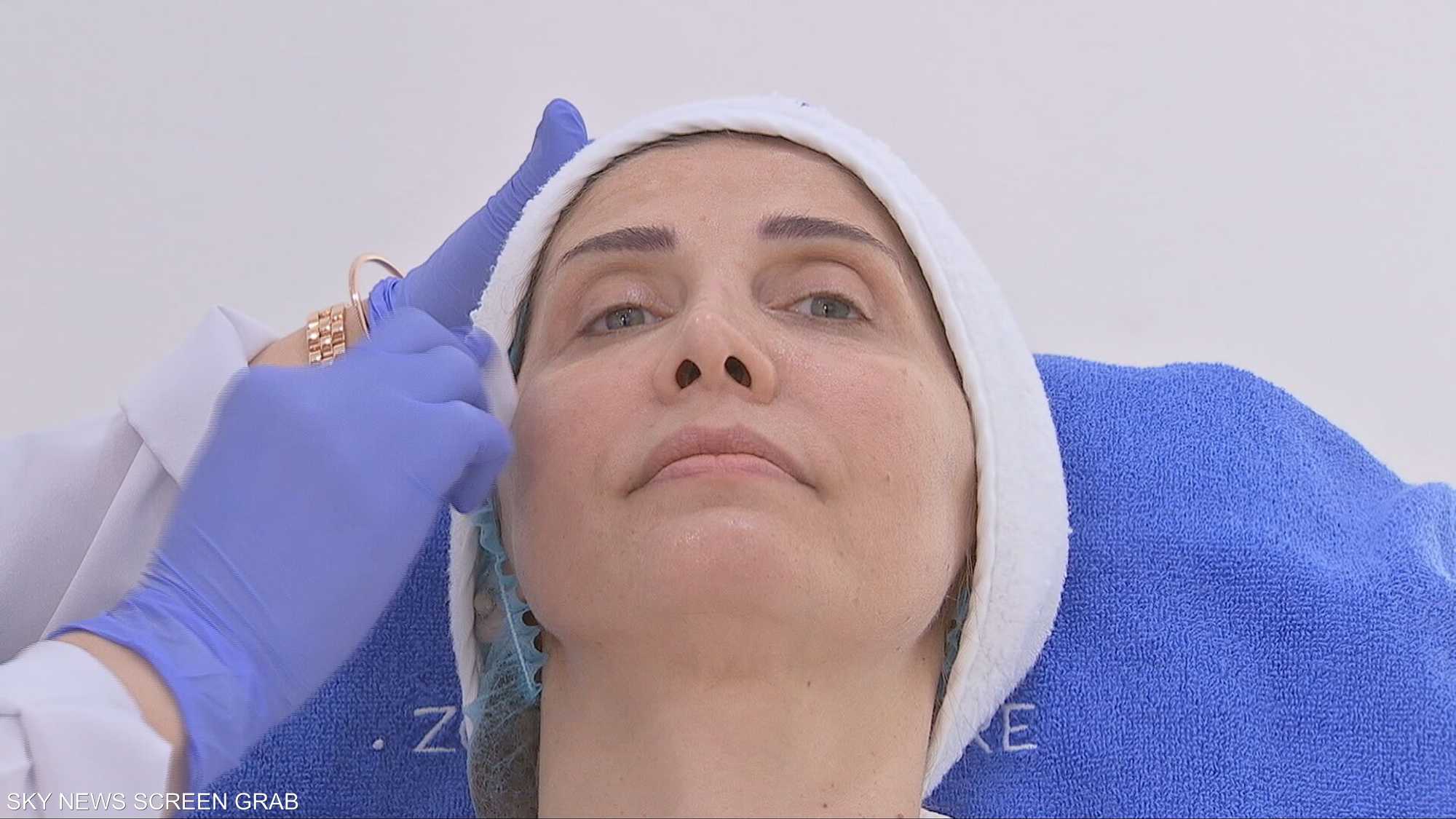 ترند جديد يغزو السوشيال ميديا يشجع على الجمال الطبيعي