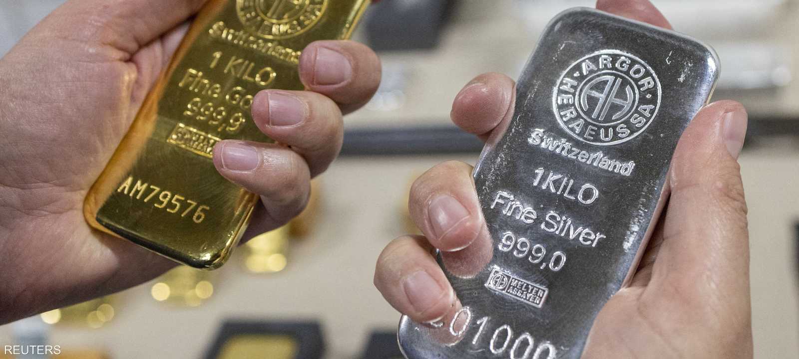 لماذا ترتفع أسعار الذهب والفضة بوتيرة جنونية؟