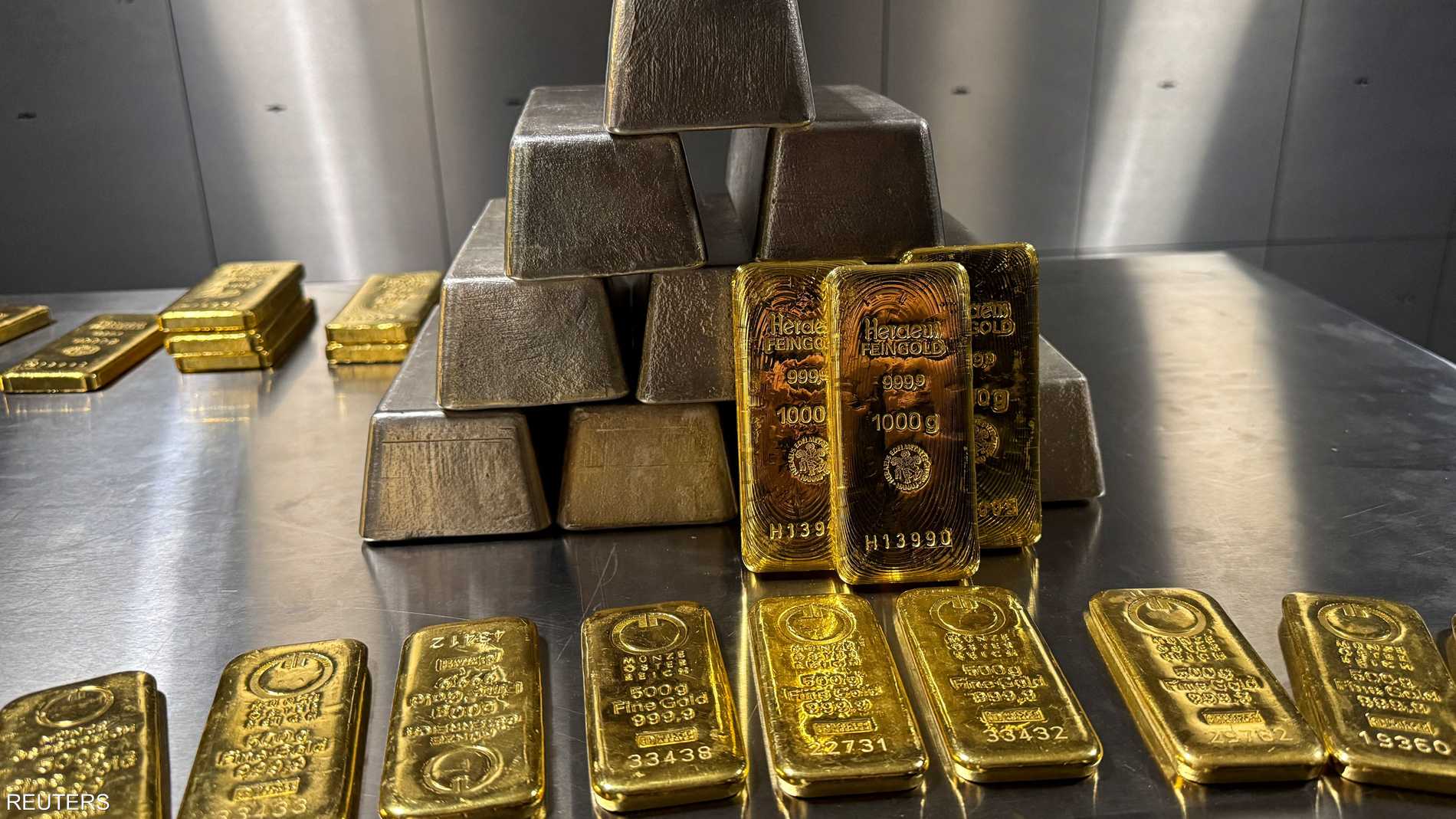 الذهب يتجه لأسوأ أداء شهري منذ 17 عاما 