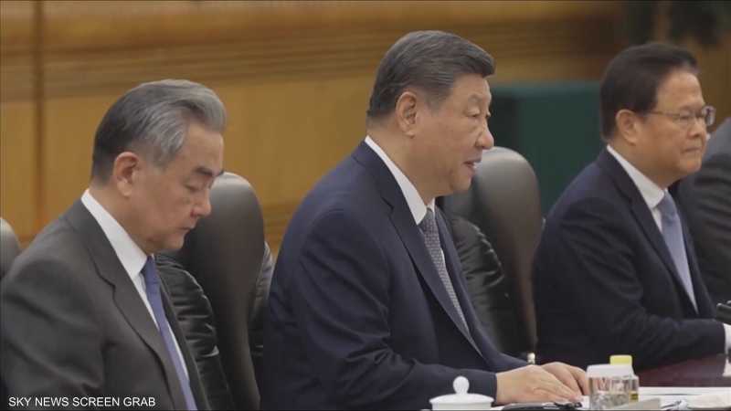 الصين تؤكد استعدادها لتطوير العلاقات مع بريطانيا