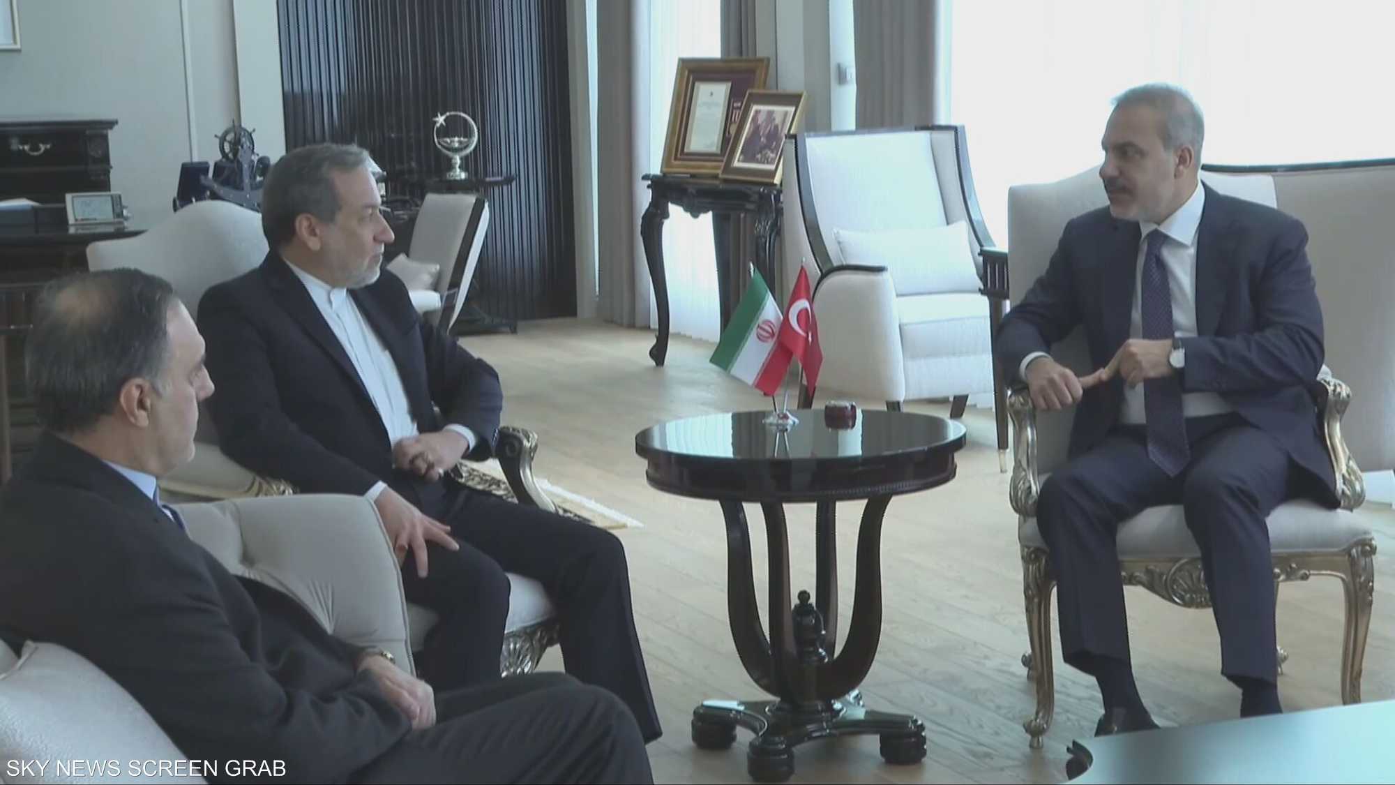 تركيا تدخل على خط الوساطة بين واشنطن وطهران