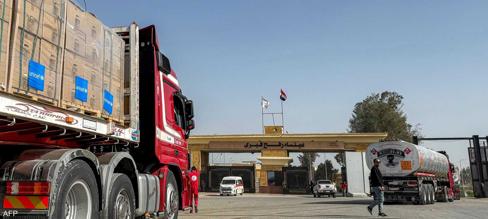 معبر رفح افتتح تجريبيا الأحد