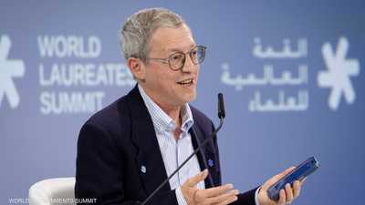 هابر تحدث أمام القمة العالمية للعلماء في دبي