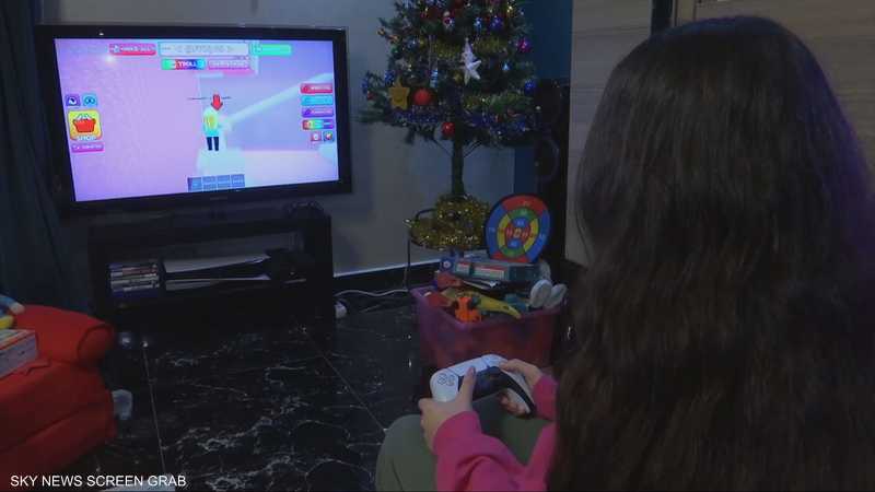 جدل بشأن انتشار لعبة {روبلوكس} في أوساط المراهقين والأطفال