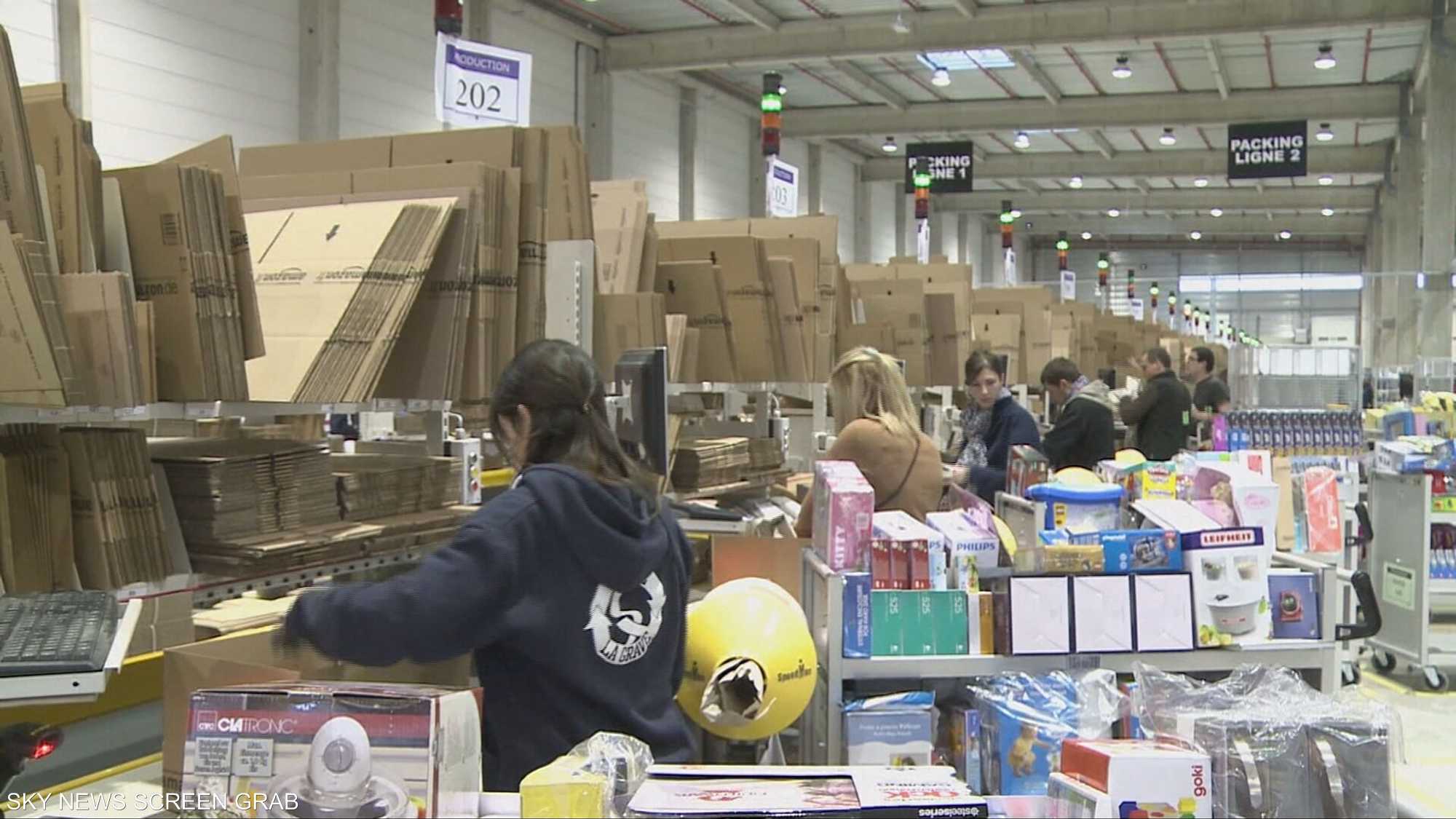 تسريحات بالآلاف في ظل تطور الذكاء الاصطناعي