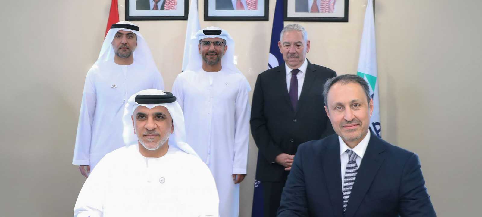 "موانئ أبوظبي" تبرم اتفاقية لإدارة وتشغيل ميناء العقبة