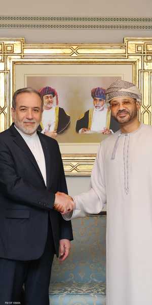 البوسعيدي يستقبل عراقجي