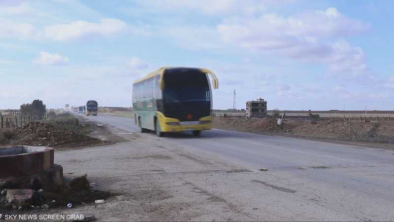 سكاي نيوز عربية ترصد نقل دفعة جديدة من معتقلي داعش