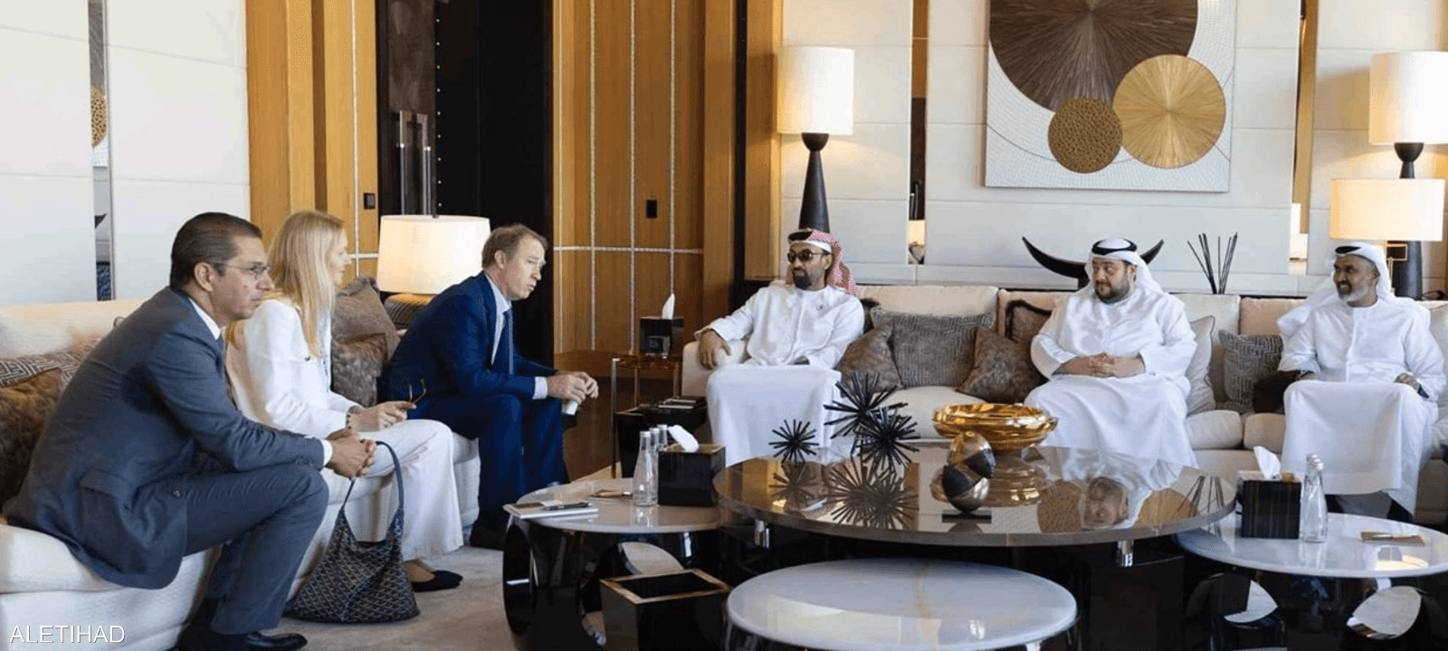 نوقشت مستجدات القطاع المصرفي والاستثماري