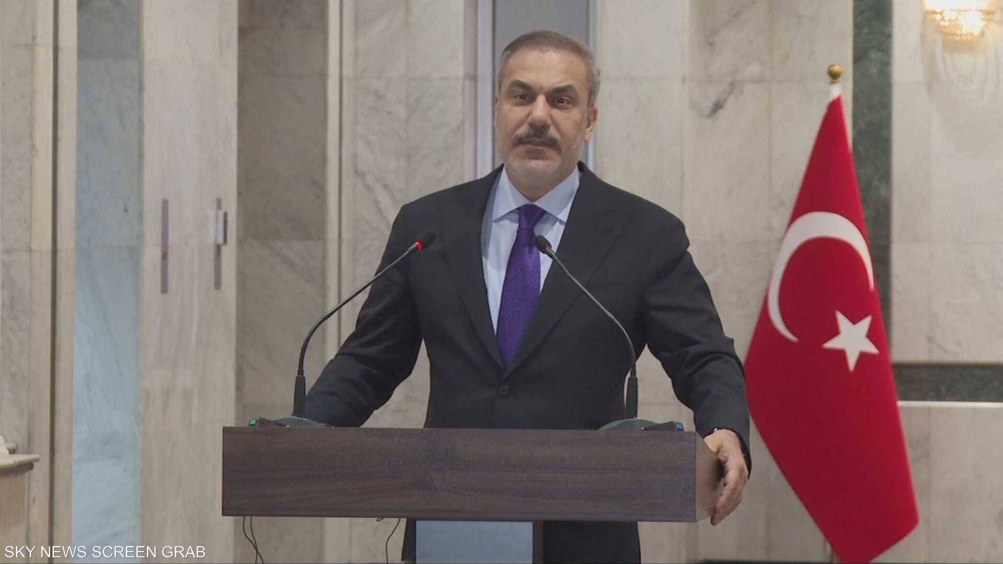 تصريحات فيدان تثير الجدل في العراق وتركيا توضح موقفها