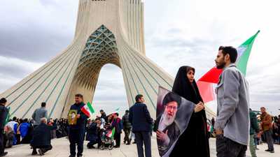 فيديو.. زلة لسان مراسل تطيح بمدير في قناة إيرانية