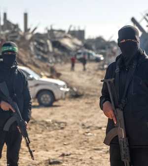 أرشيفية لمقاتلين من حركة حماس في غزة