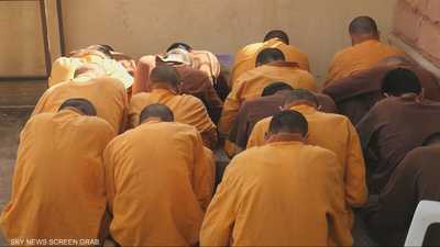 مصادرنا: نقل آخر قافلة من معتقلي داعش من سوريا نحو العراق