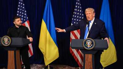 ترامب (يمين الصورة) وزيلينسكي