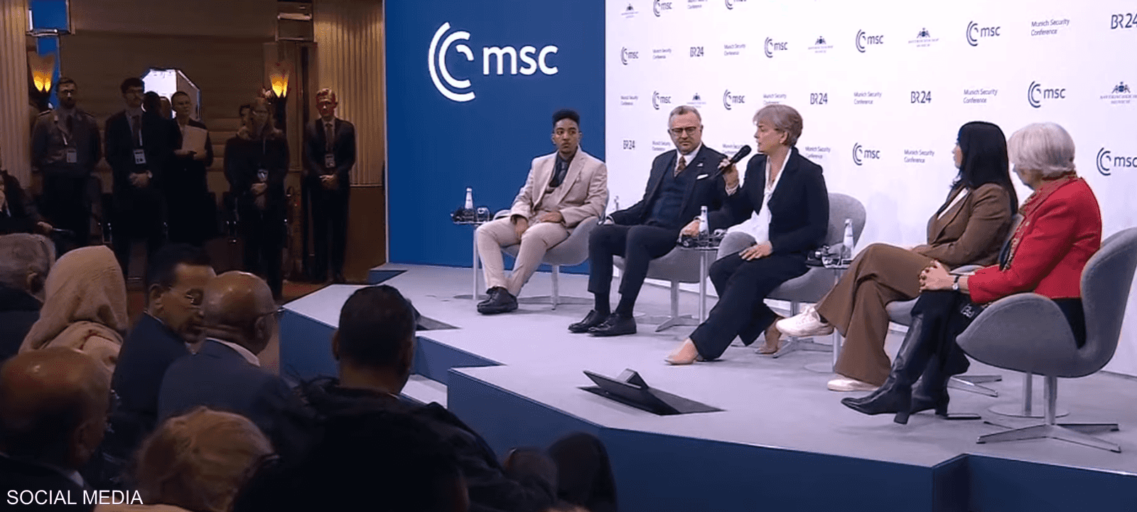 شارك في الندوة مسعد بولس