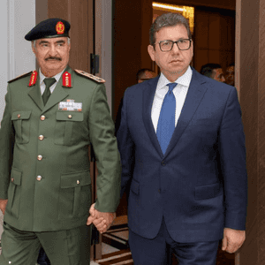 اللواء حسن رشاد والمشير خليفة حفتر