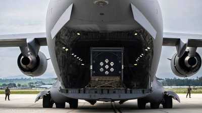 عملية "ويندلورد".. تفاصيل نقل مفاعل نووي جوا في سابقة نادرة