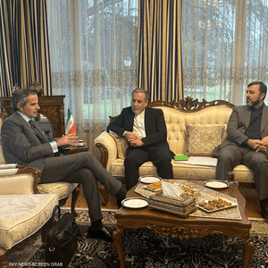 لقاء غروسي وعراقجي