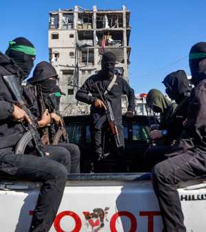 أرشيفية لمقاتلين من حركة حماس