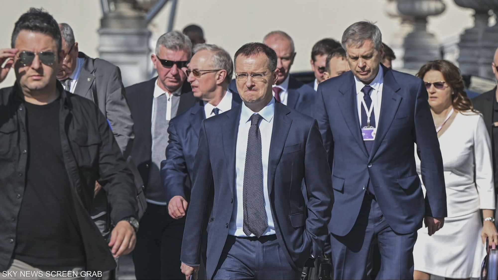 حرب أوكرانيا والتفاوض مع الروس.. ترامب يضغط على زيلينسكي