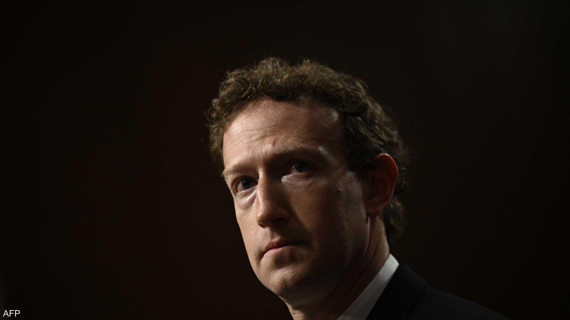 زوكربيرغ أمام القضاء في قضية إدمان المراهقين 