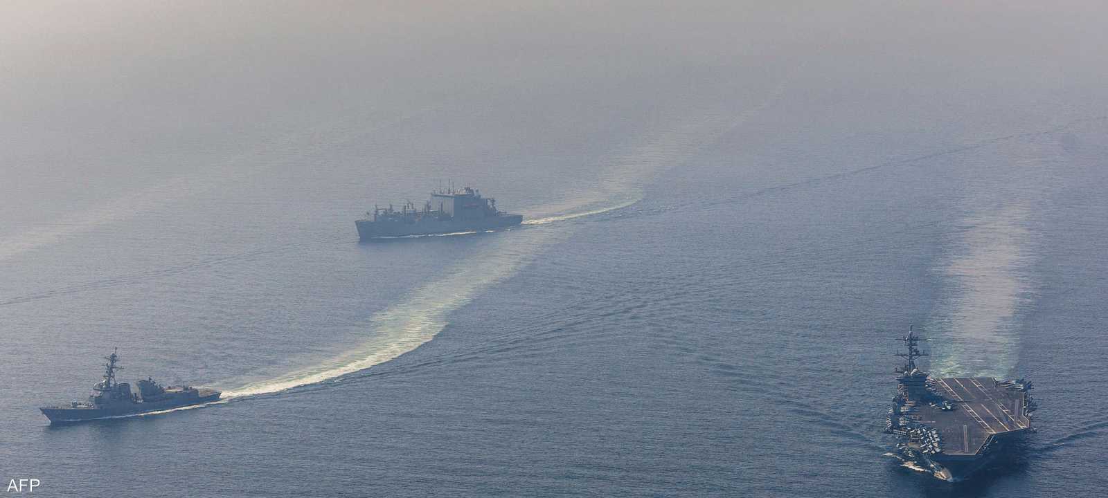 حاملة الطائرات الأميركية إبراهام لينكولن