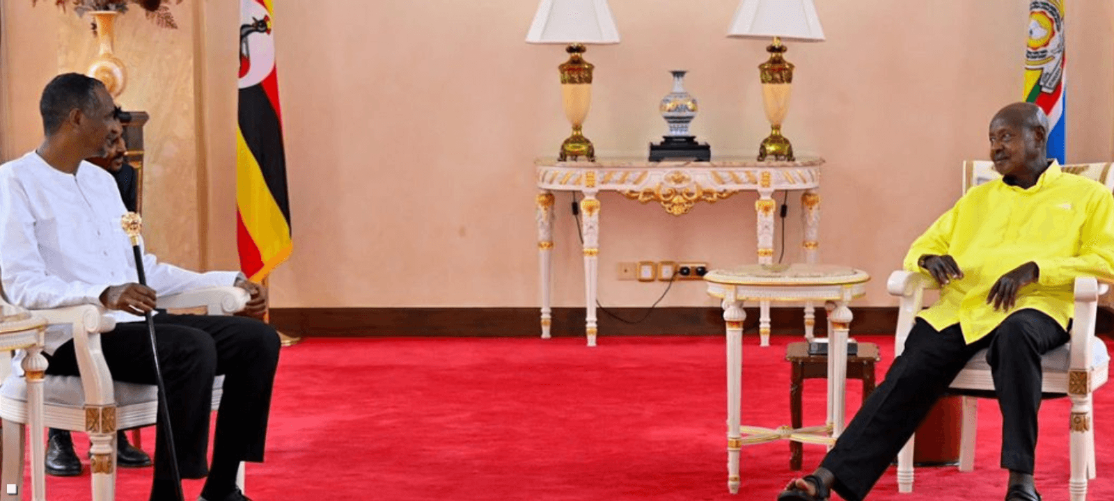 قدم دقلو شرحا مفصلا لموسفيني حول التطورات في السودان