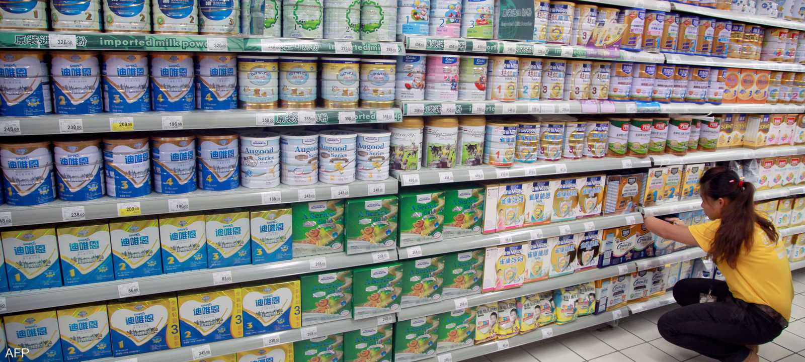أزمة في حليب الأطفال على مستوى العالم