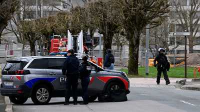 فرنسا توقف مراهقين بتهمة الإعداد لهجوم إرهابي